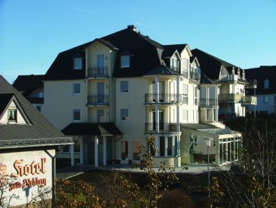 Hotel Zum Rehberg Kastellaun Exteriör bild